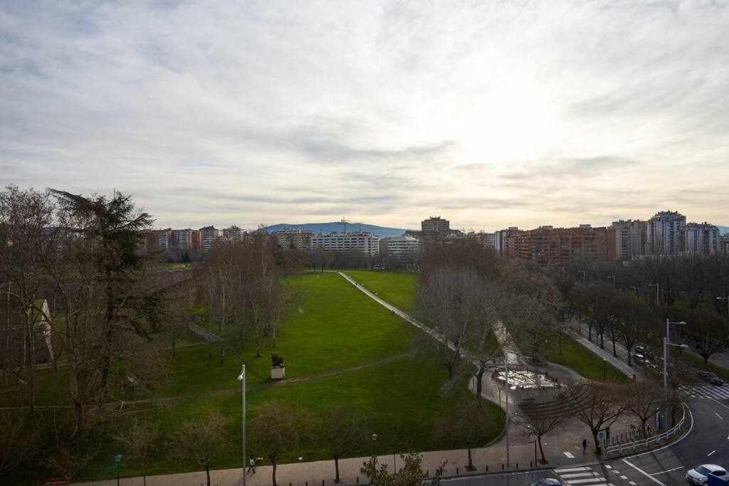 Apartamento Singular Deluxe Pamplona Exterior foto